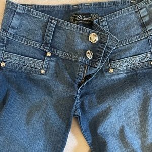 Stunning Low Rise 90s Fit Denim Flared Jeans